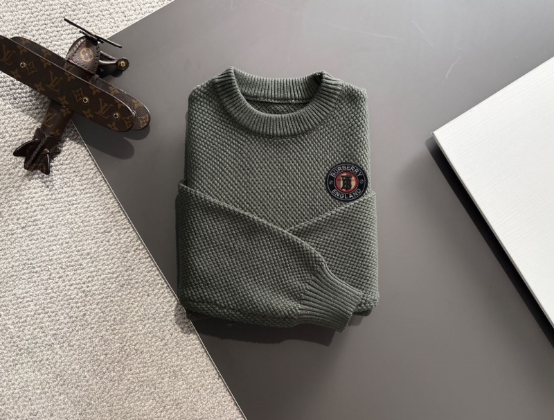 Burberry Sweaters